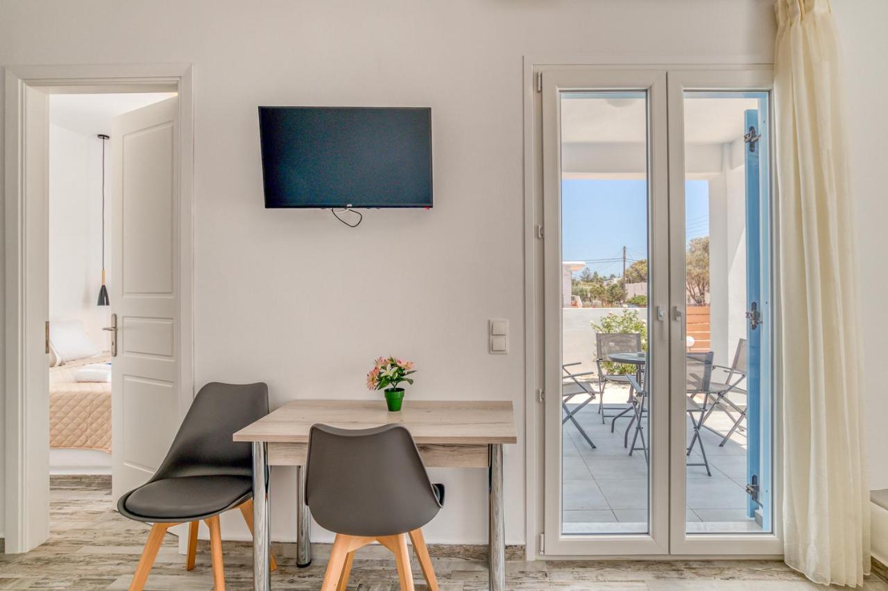 Ippocampos Seaside Serenity - Unwind At Paros Poolside Retreats Alikí Dış mekan fotoğraf