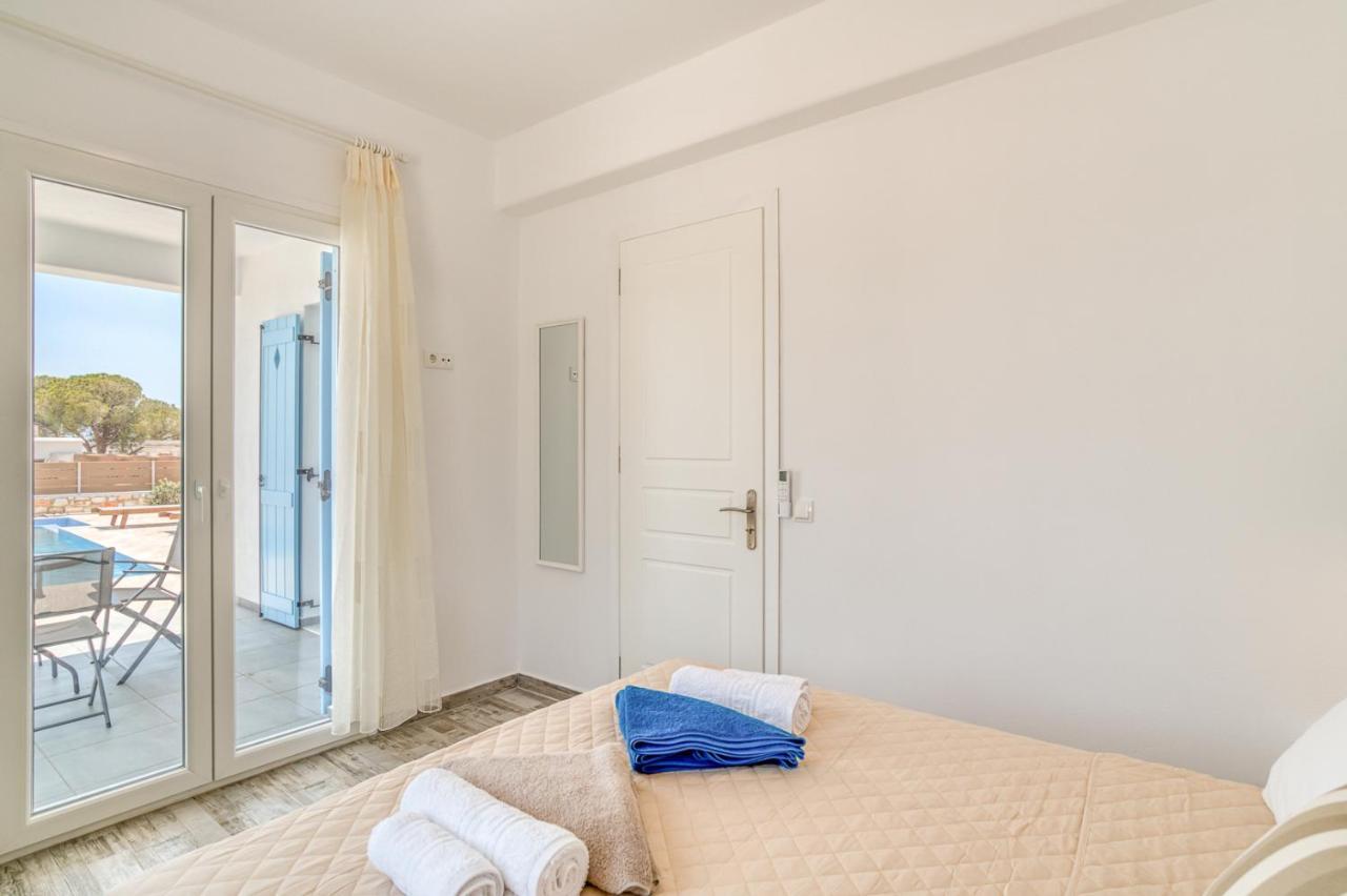 Ippocampos Seaside Serenity - Unwind At Paros Poolside Retreats Alikí Dış mekan fotoğraf